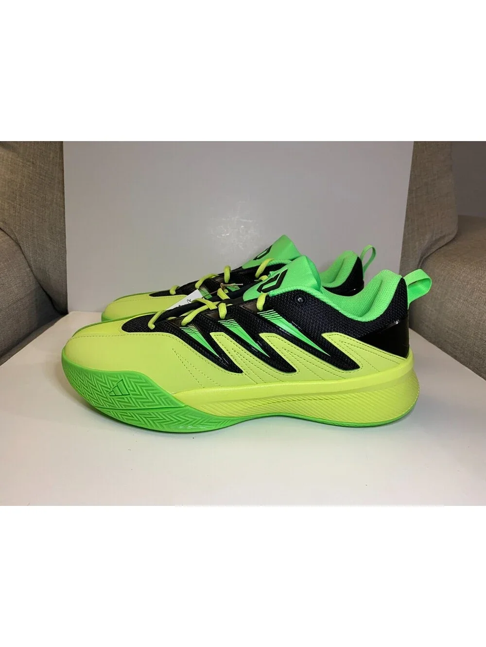 Adidas Dame Certified 3 JI1542 Mens Sneakers US 10.5 Green Basketball Shoes